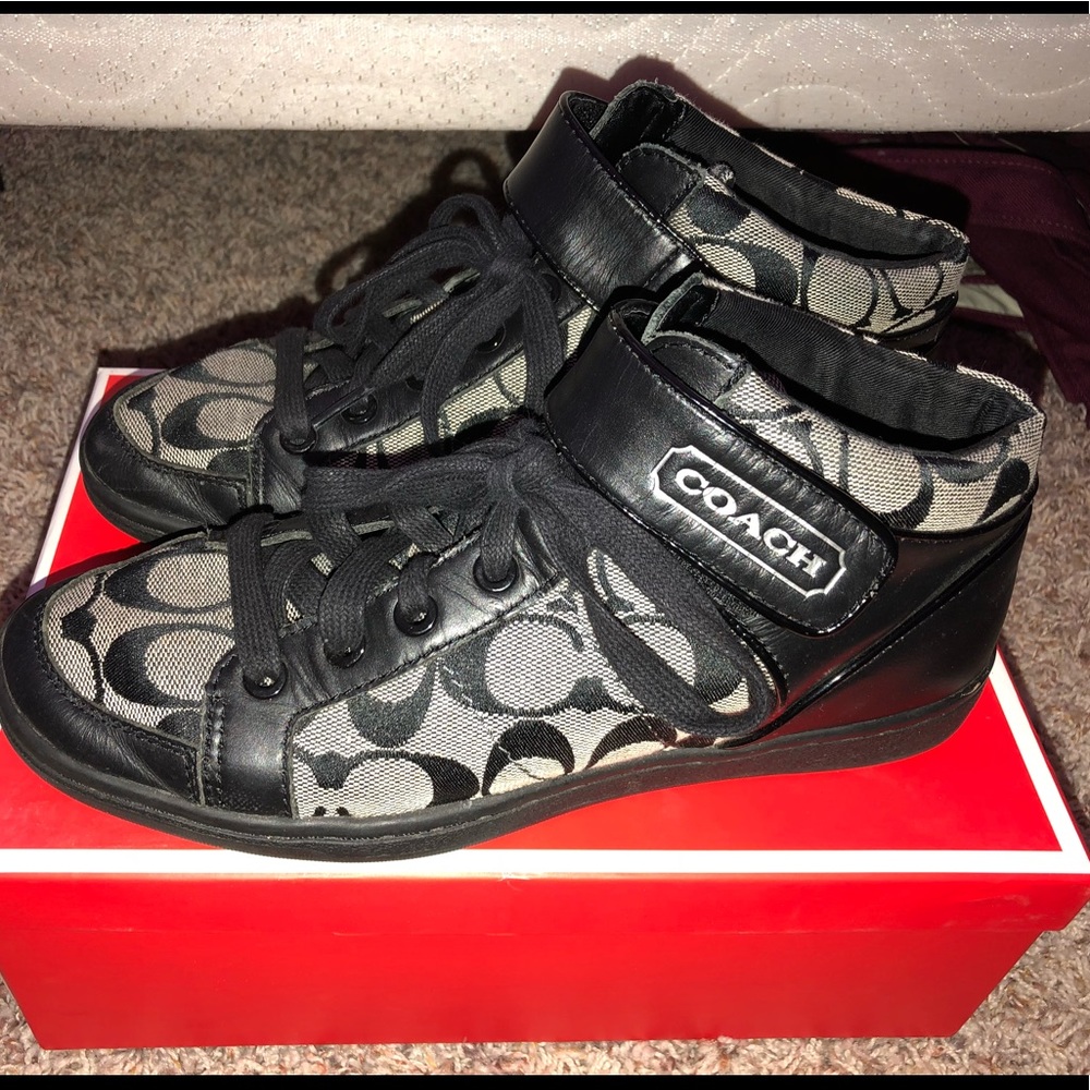 Coach shoes!!